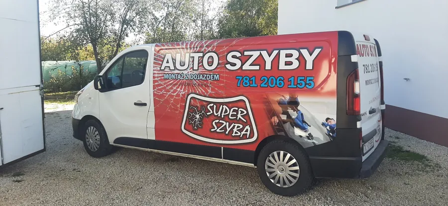 Bus serwisowy Super Szyba z dojazdem